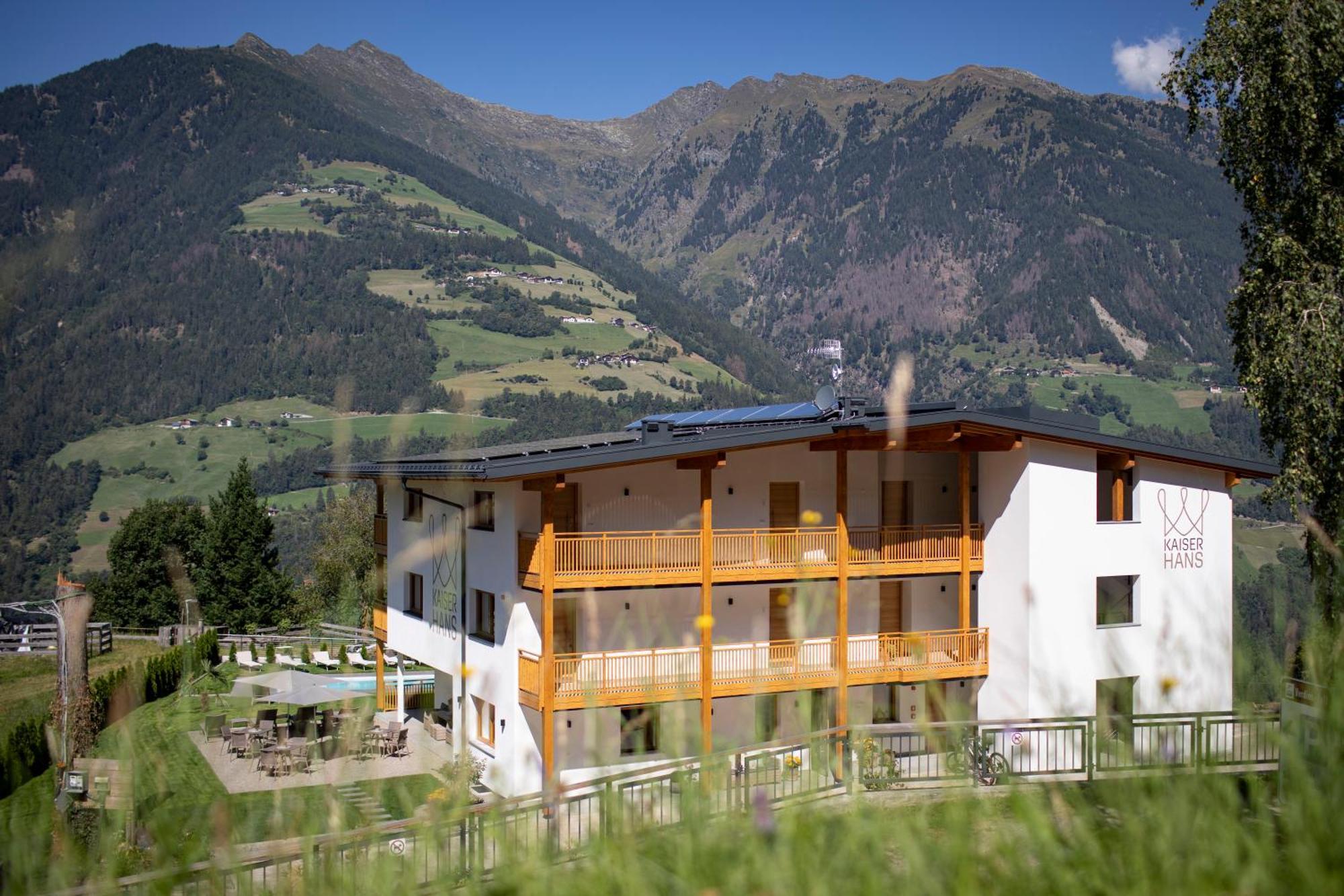 Natur Residence Kaiser Hans Шена Екстериор снимка